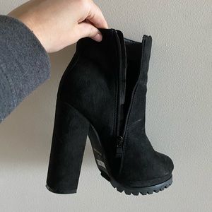 Black platform boot